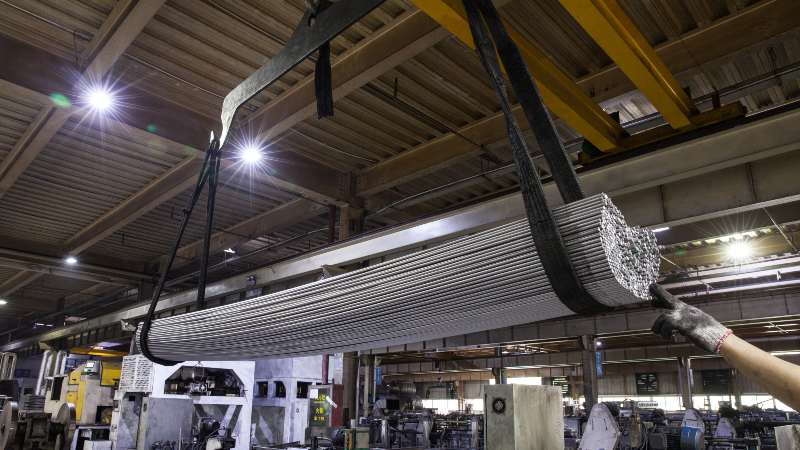 304不鏽鋼能被磁鐵吸住嗎？