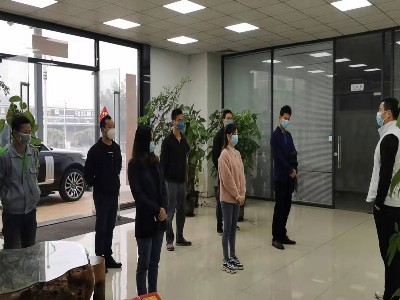 同心同行，共抗時艱！